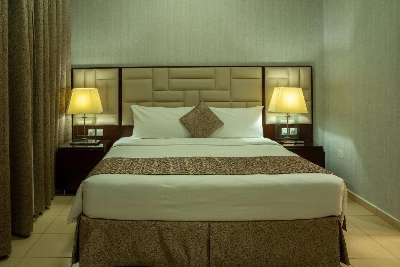 Suha Jbr Hotel Apartments Dubai Exterior foto